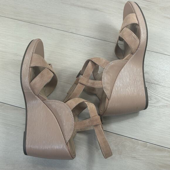 Vionic Bonita Women Wedge Supportive Active Adjustable Sandal Macaroon Size 9.5 - Picture 2 of 16